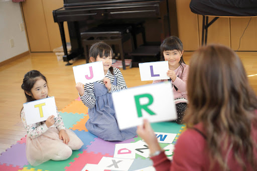 三沢市で最高の私の近くの英語コース