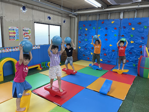 春日井市で最高の私の近くの英語コース